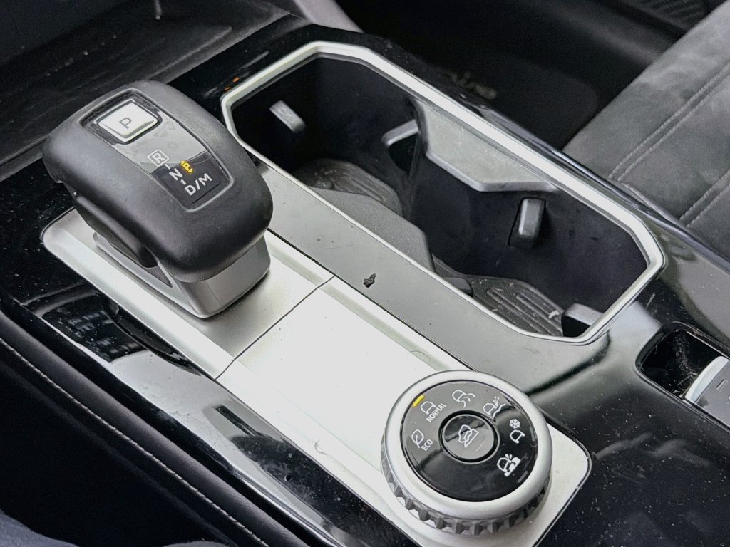 Used 2025 Mitsubishi Outlander SE AWD/4WD image 20