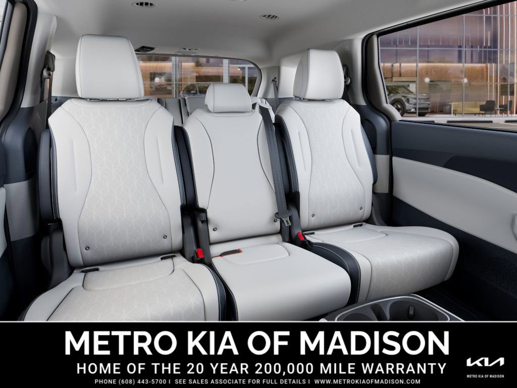 New 2026 Kia Carnival EX image 16