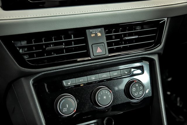 Certified 2025 Volkswagen Taos S image 15