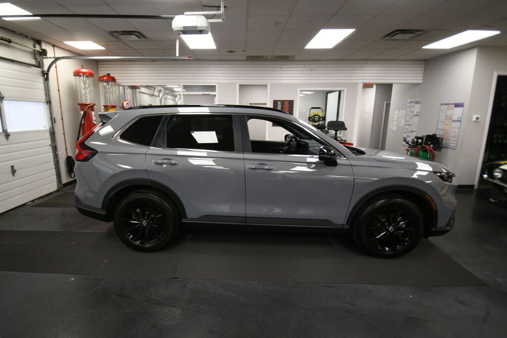 Used 2024 Honda CR-V Sport image 8
