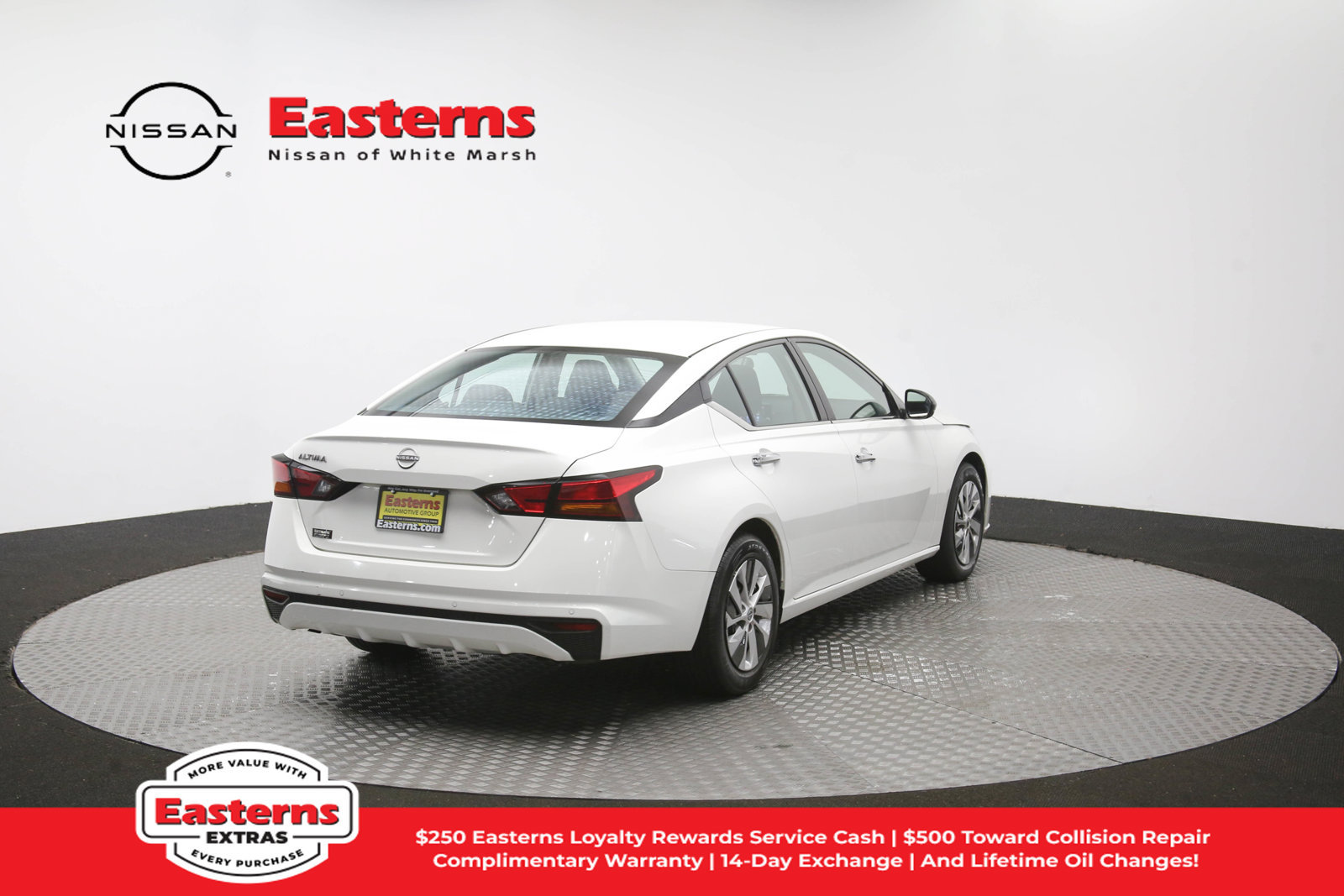 Used 2024 Nissan Altima 2.5 S FWD image 38
