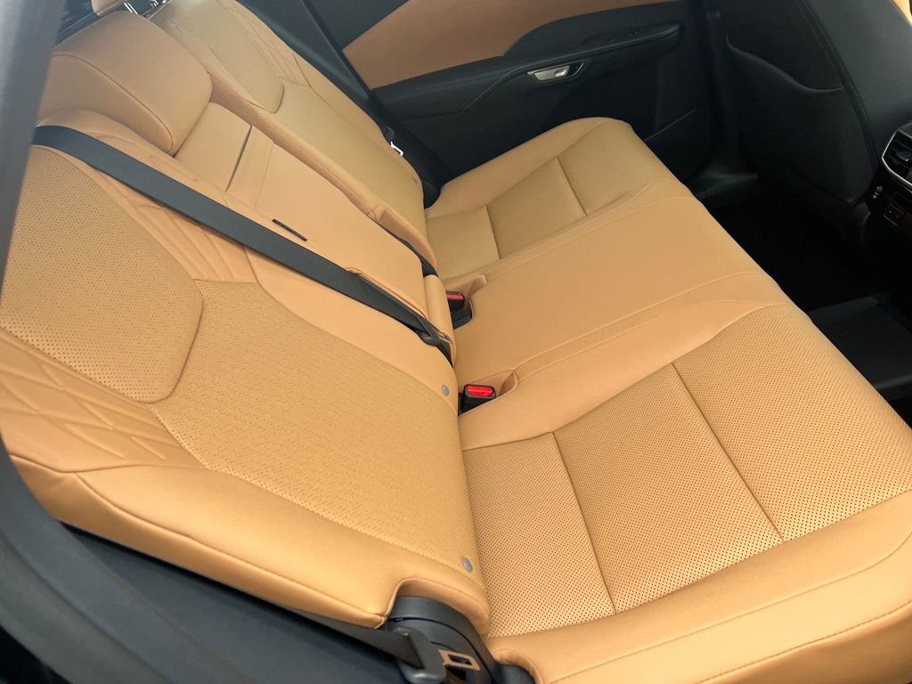 New 2026 Lexus RX 450h AWD image 8