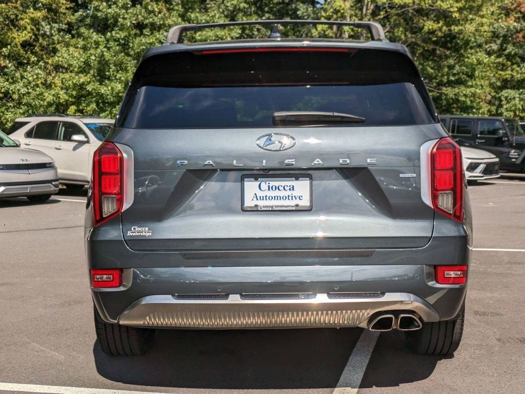 Used 2022 Hyundai Palisade Calligraphy image 6