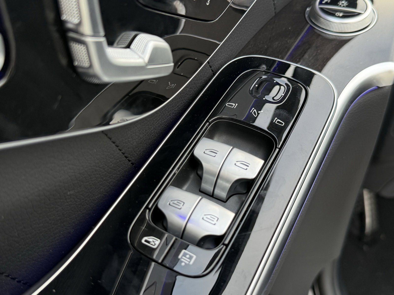 New 2026 Mercedes-Benz S 580 4MATIC Sedan image 15