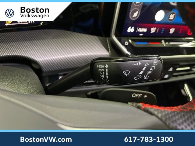 New 2025 Volkswagen GTI SE image 18