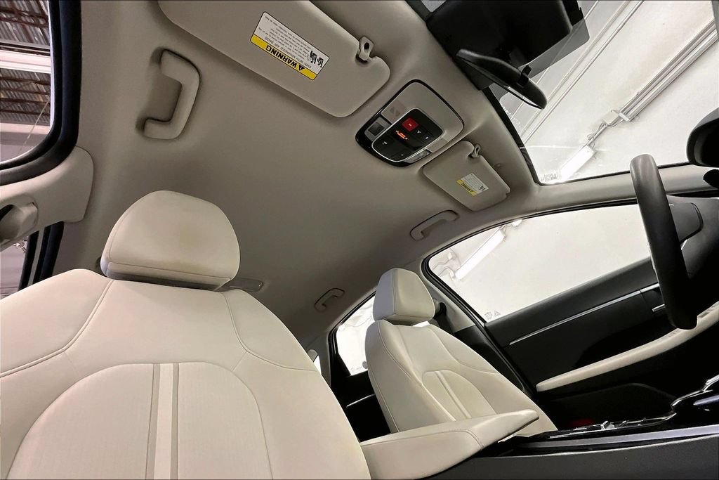 Used 2023 Hyundai Sonata SEL FWD image 28