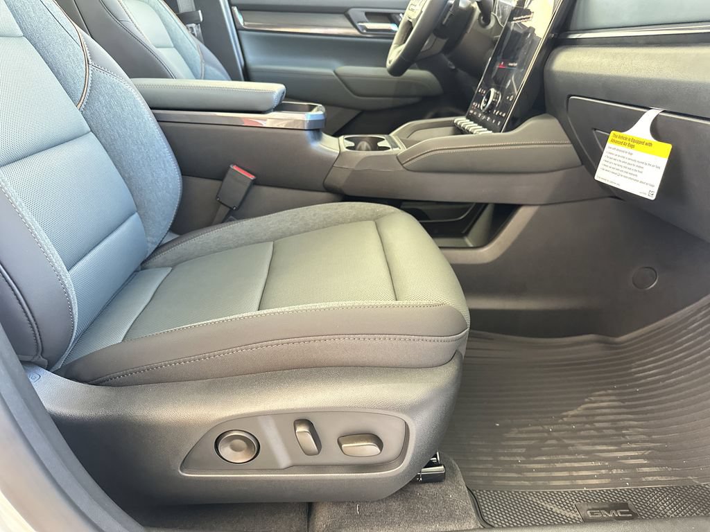New 2026 GMC Terrain AT4 AWD/4WD image 38