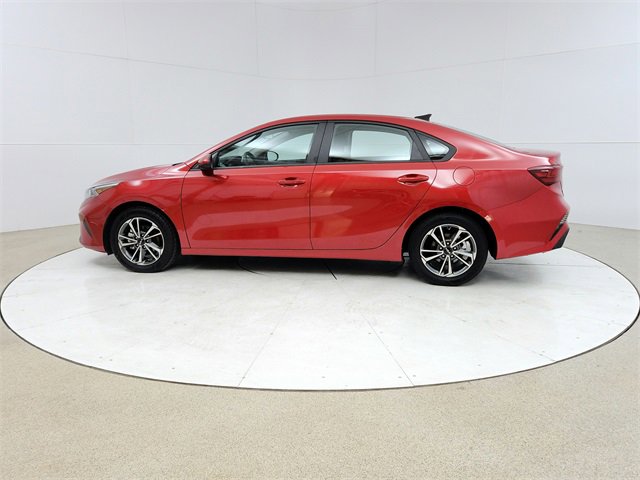 Used 2023 Kia Forte LXS image 4