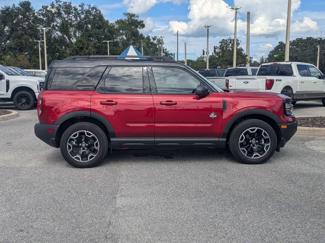 Certified 2025 Ford Bronco Sport Outer Banks w/ Outer Banks Tech Package+ AWD/4WD image 3