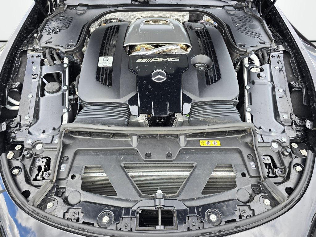 Used 2025 Mercedes-Benz AMG GT 63 image 11