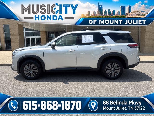 Used 2025 Nissan Pathfinder SV