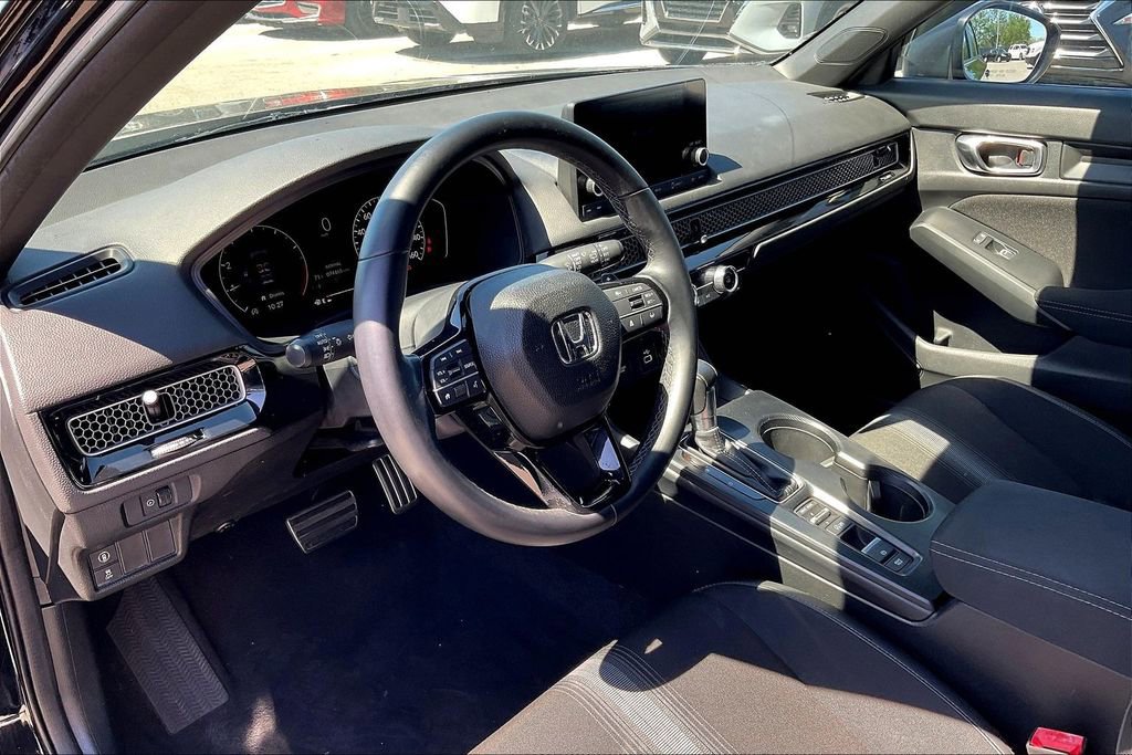 Used 2023 Honda Civic Sport image 18