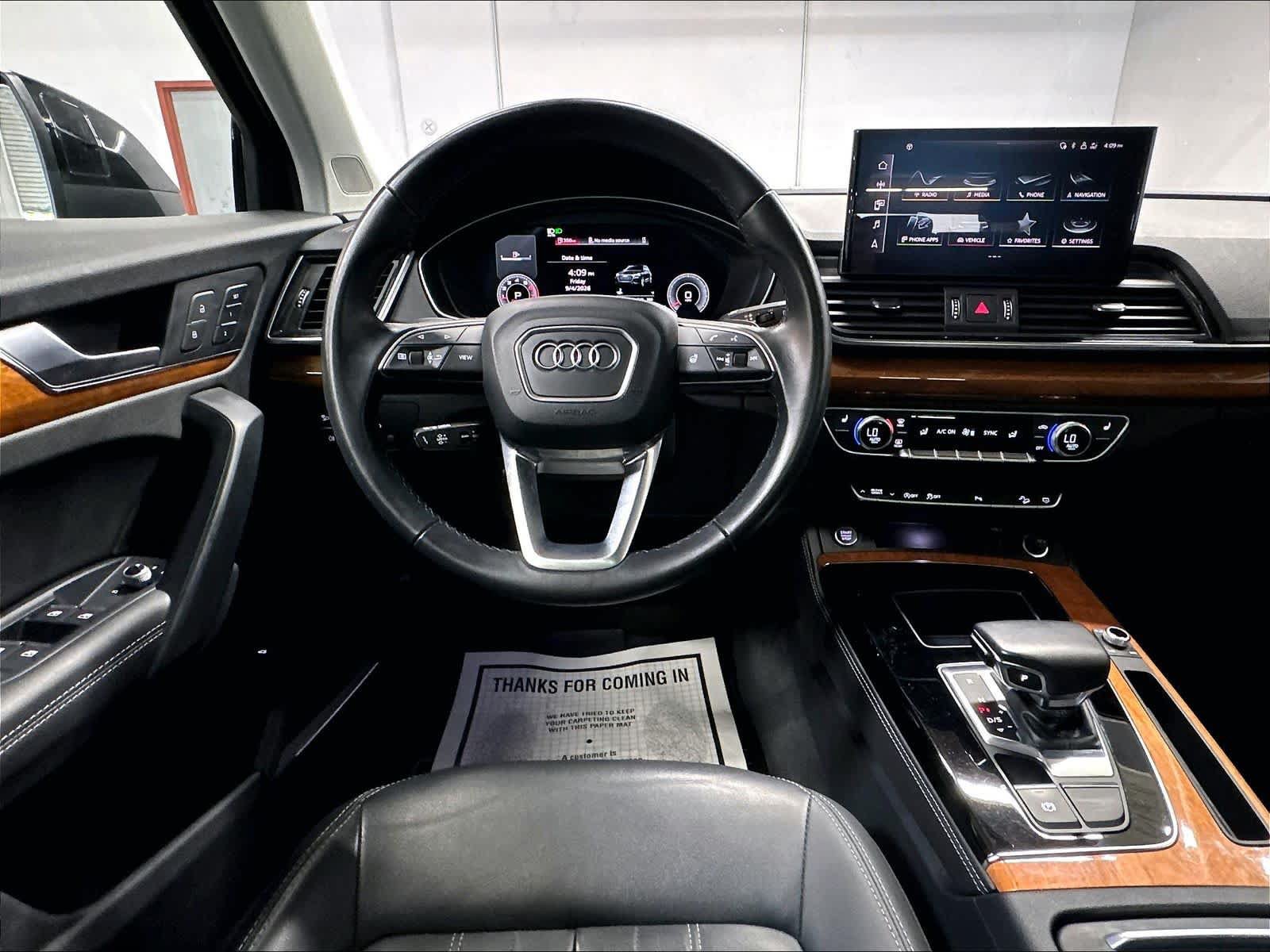 Used 2022 Audi Q5 2.0T Premium Plus w/ Premium Plus Package AWD/4WD image 8