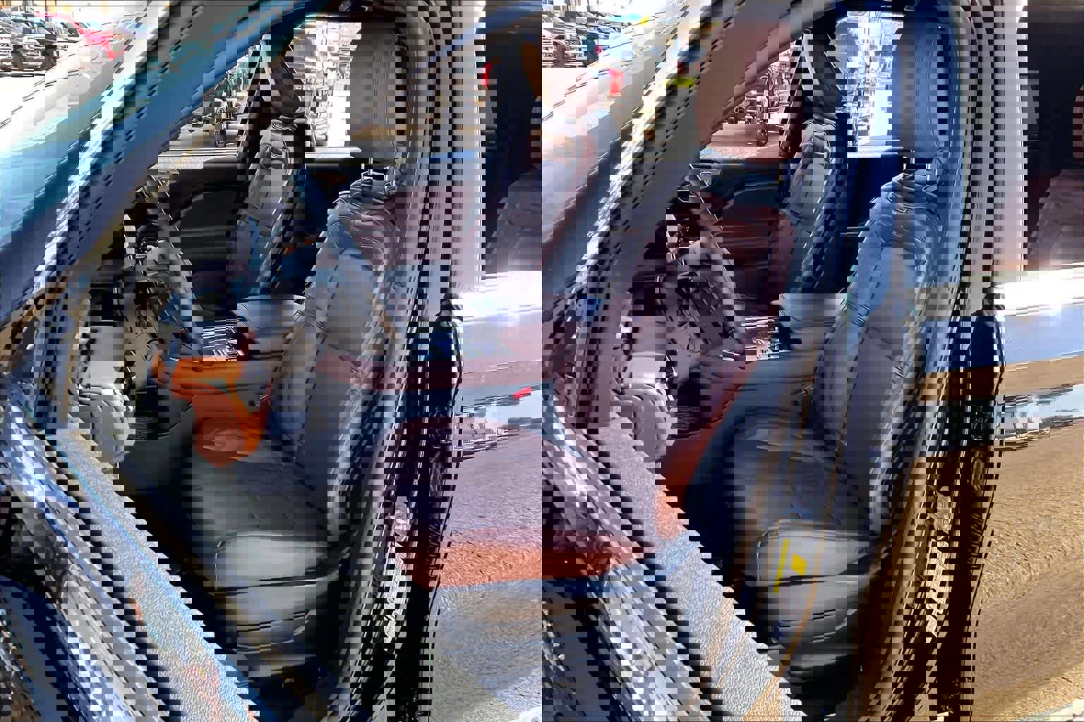 Used 2025 Lincoln Aviator Reserve image 8