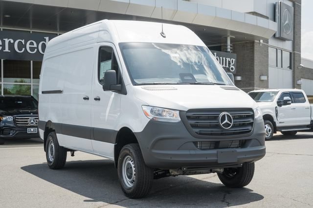 New 2026 Mercedes-Benz Sprinter 2500 image 1