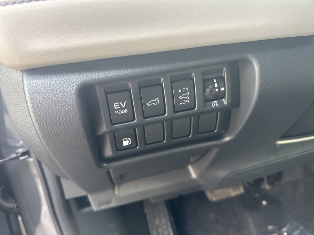 New 2025 Subaru Forester Limited image 11