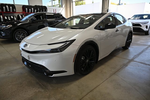 New 2026 Toyota Prius Plug-In Hybrid image 8