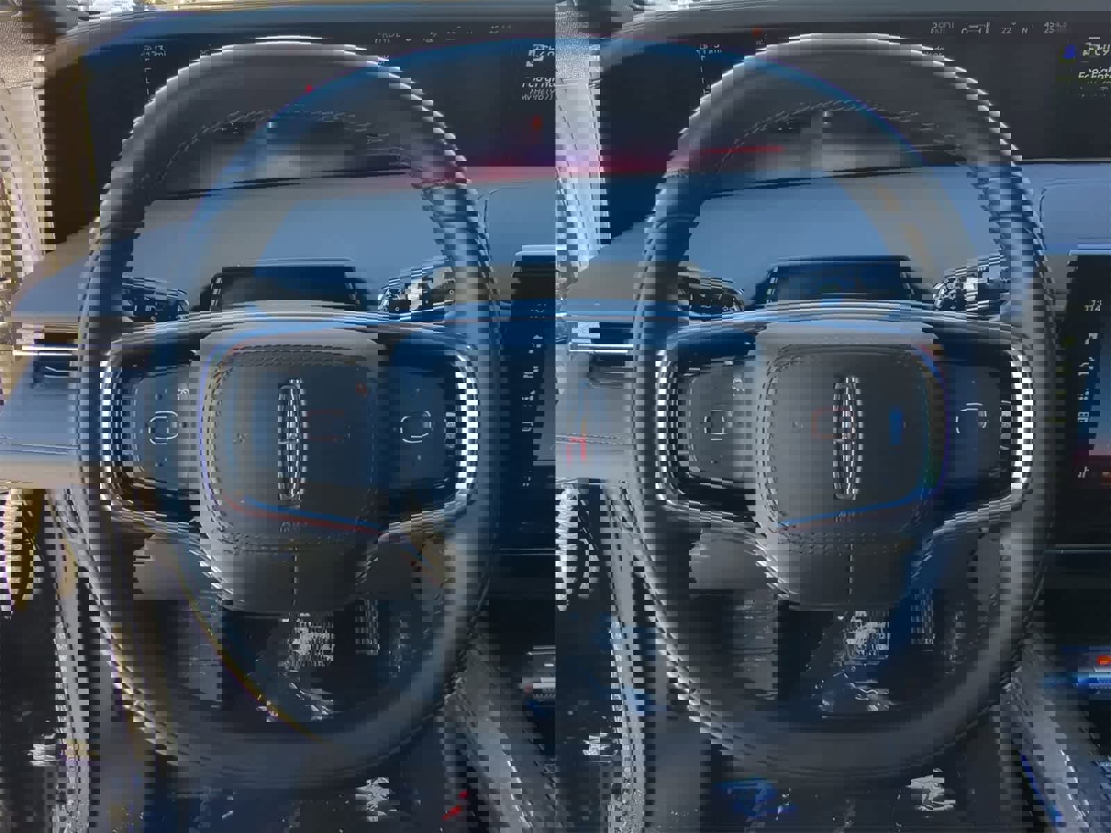 Used 2024 Lincoln Nautilus Reserve w/ Equipment Group 202A image 29