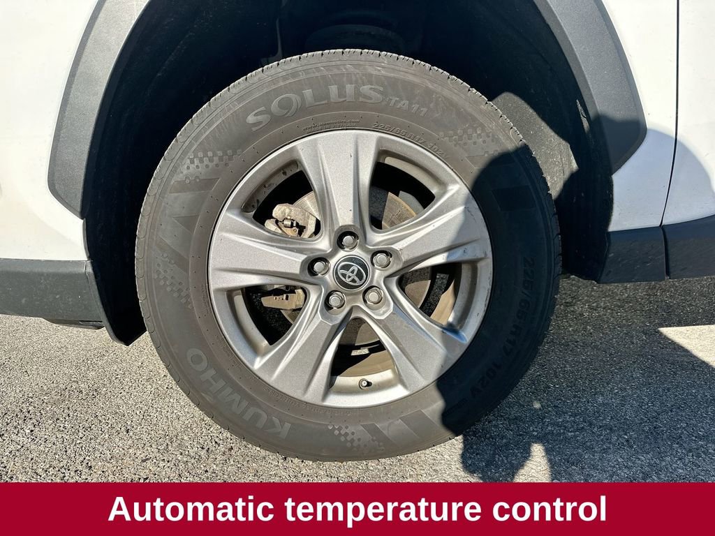 Used 2024 Toyota RAV4 XLE image 10