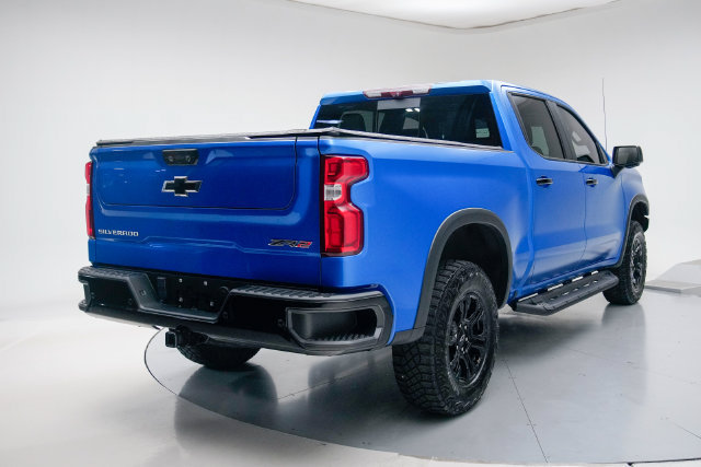 Used 2023 Chevrolet Silverado 1500 ZR2 w/ Technology Package AWD/4WD image 5