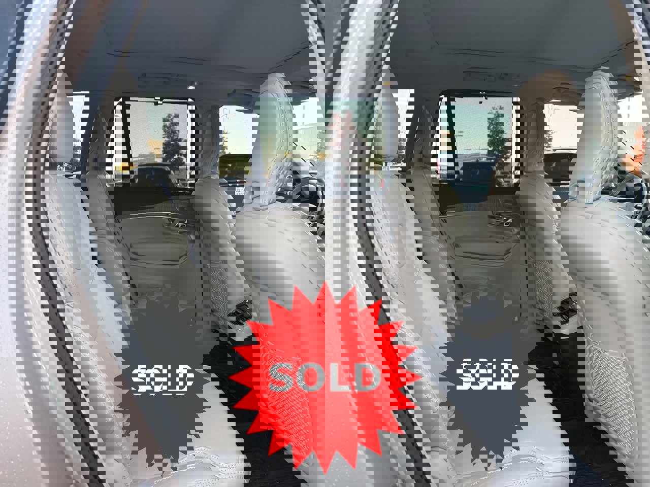 Certified 2023 Volvo XC90 B6 Ultimate w/ Lounge Package image 15