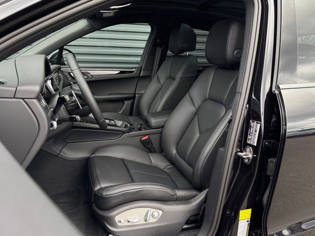 New 2026 Porsche Macan S image 5