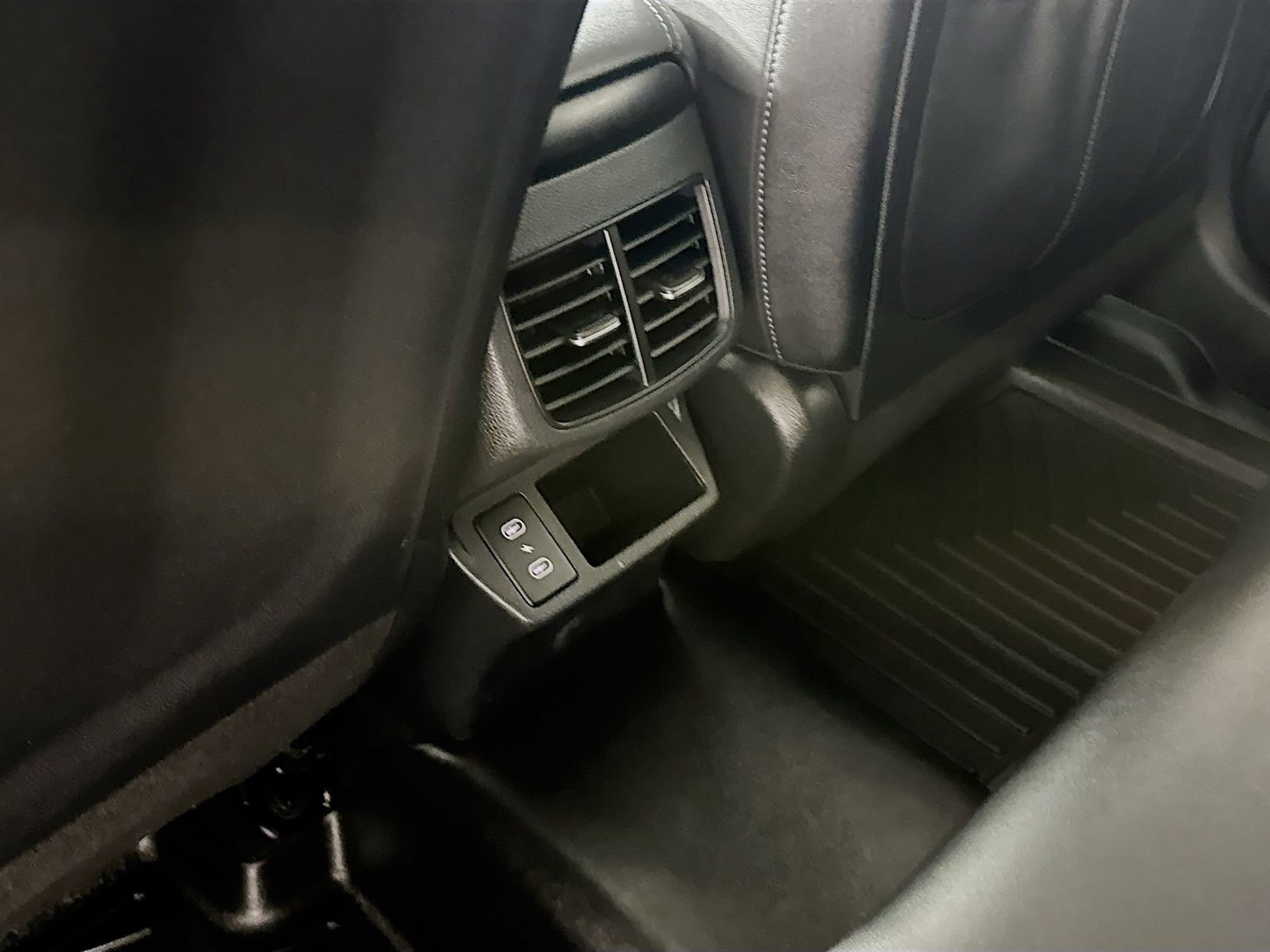 Used 2024 Kia Seltos EX image 22