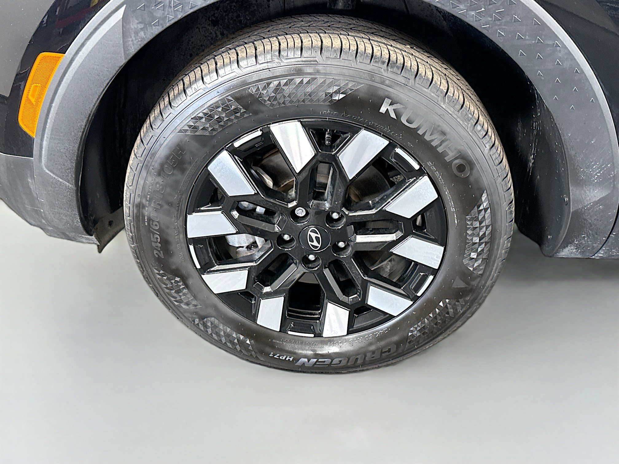 Used 2025 Hyundai Santa Cruz SE image 38