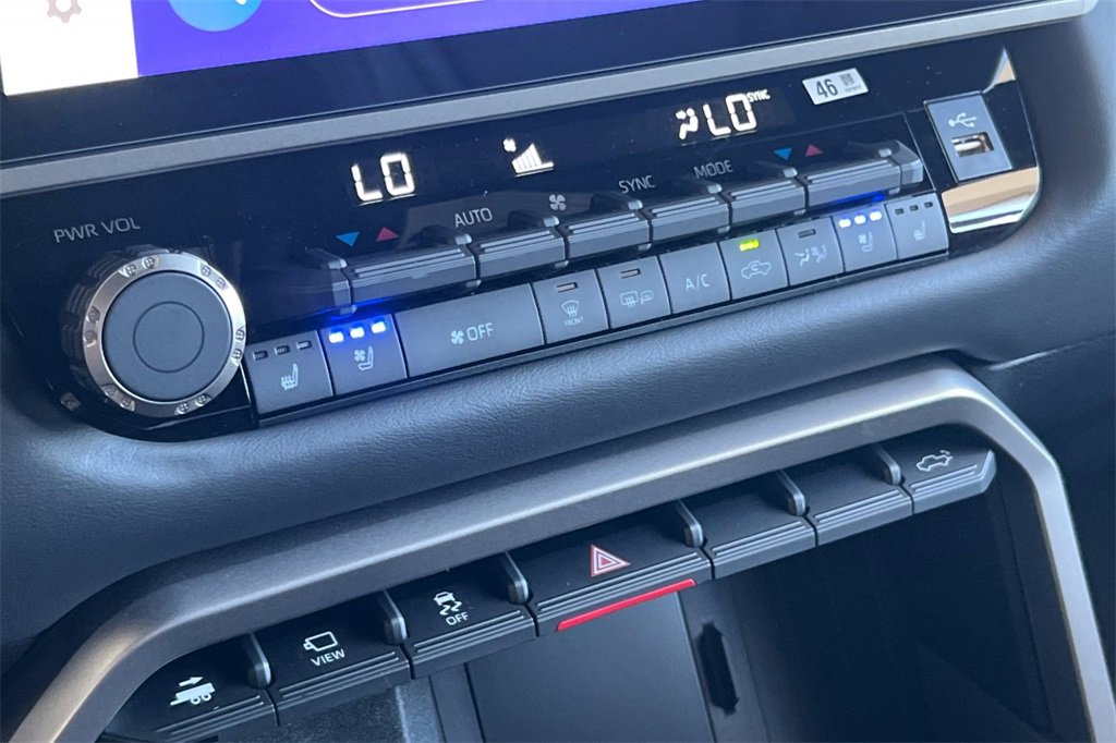 New 2026 Toyota Tundra Platinum image 20