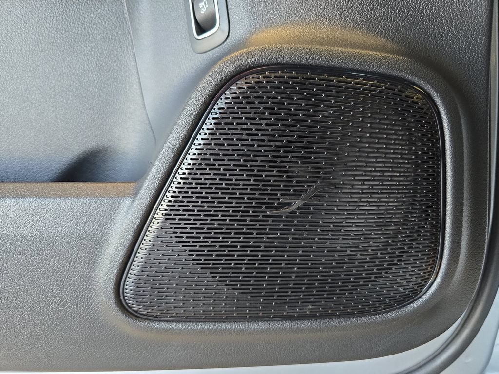Certified 2026 Mercedes-Benz GLB 250 image 28