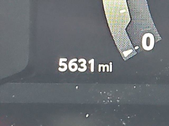 Used 2025 Toyota Tacoma SR5 image 12