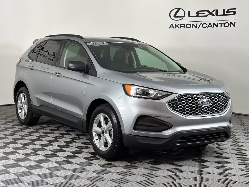 Used 2023 Ford Edge SE AWD/4WD image 2