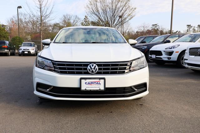Used 2017 Volkswagen Passat 1.8T SE image 2