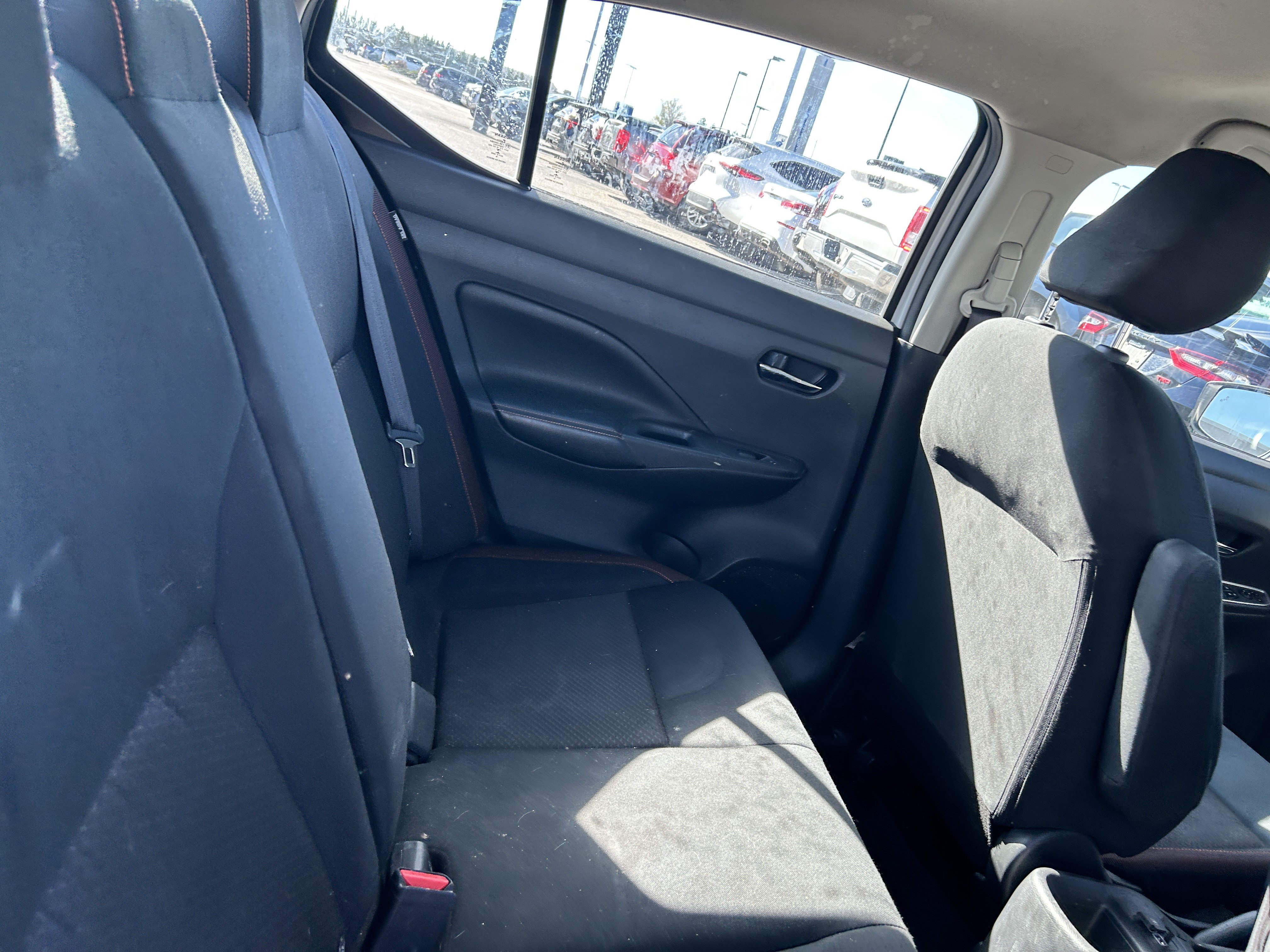 Used 2020 Nissan Versa SR FWD image 12
