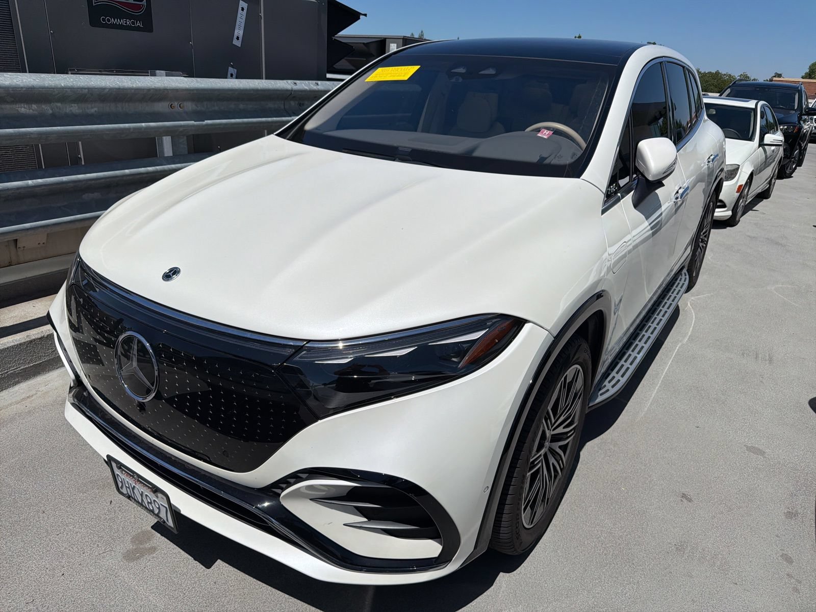 Used 2023 Mercedes-Benz EQS 580 4MATIC SUV image 2