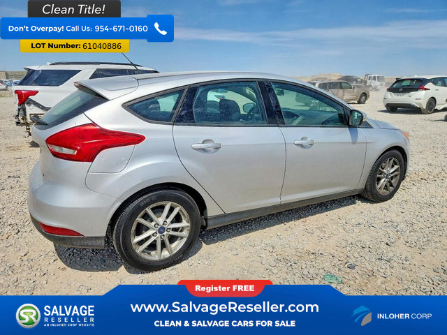 Used 2015 Ford Focus SE FWD image 4