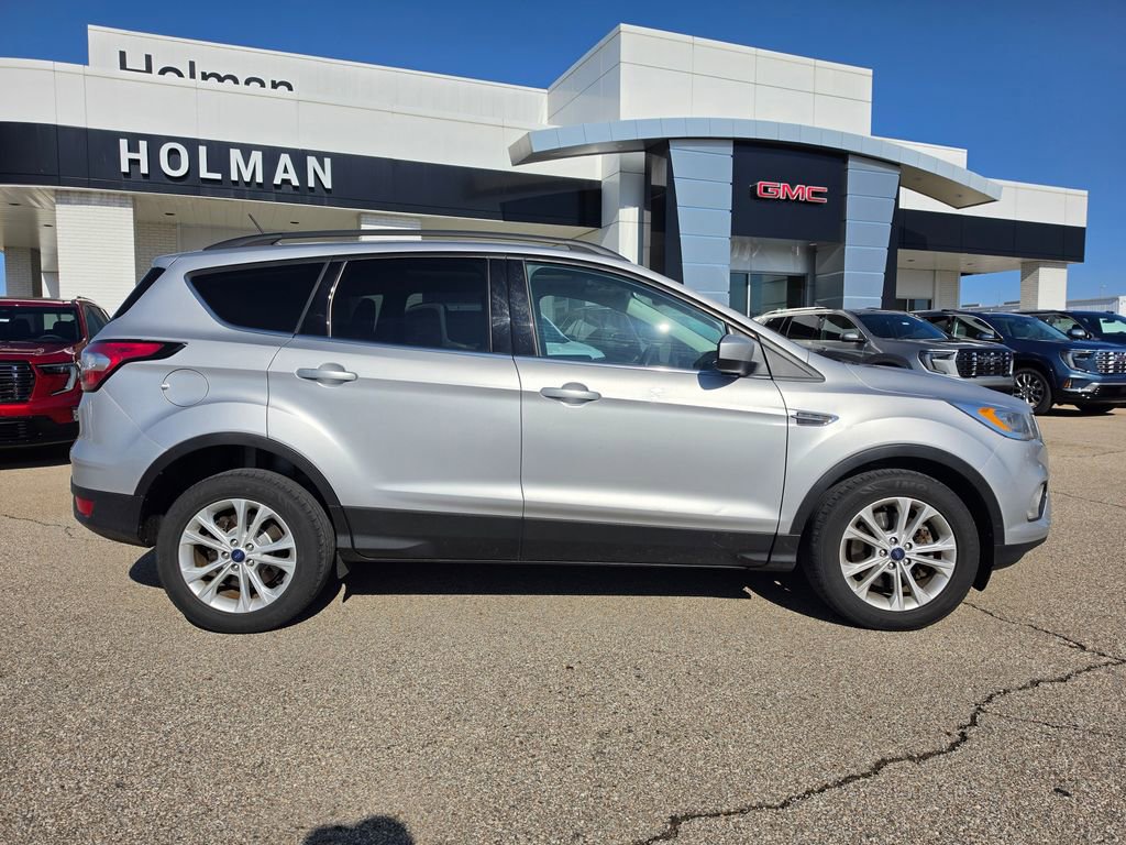 Used 2018 Ford Escape SEL w/ Ford Safe & Smart Package image 2