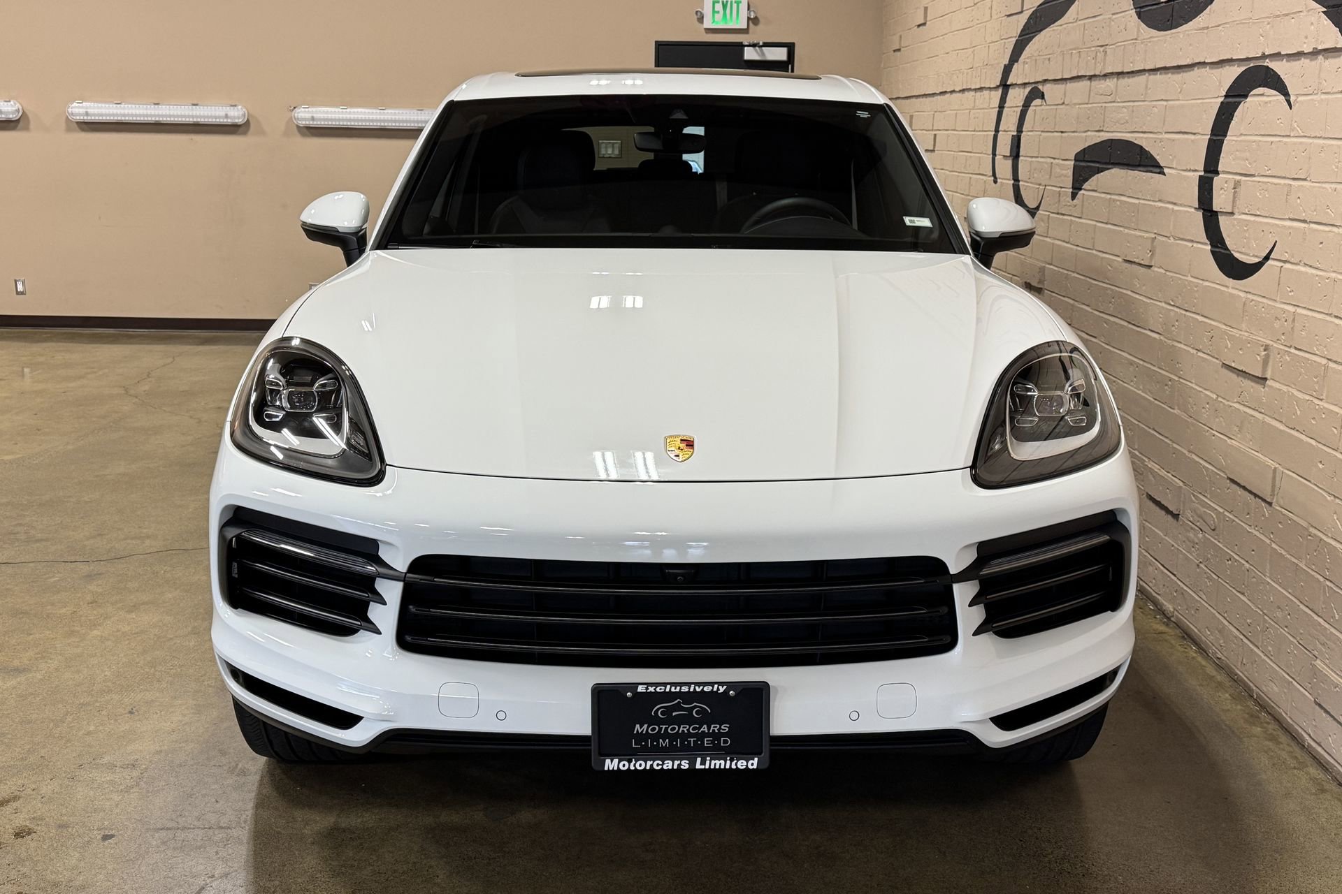 Used 2023 Porsche Cayenne Platinum Edition AWD/4WD image 11