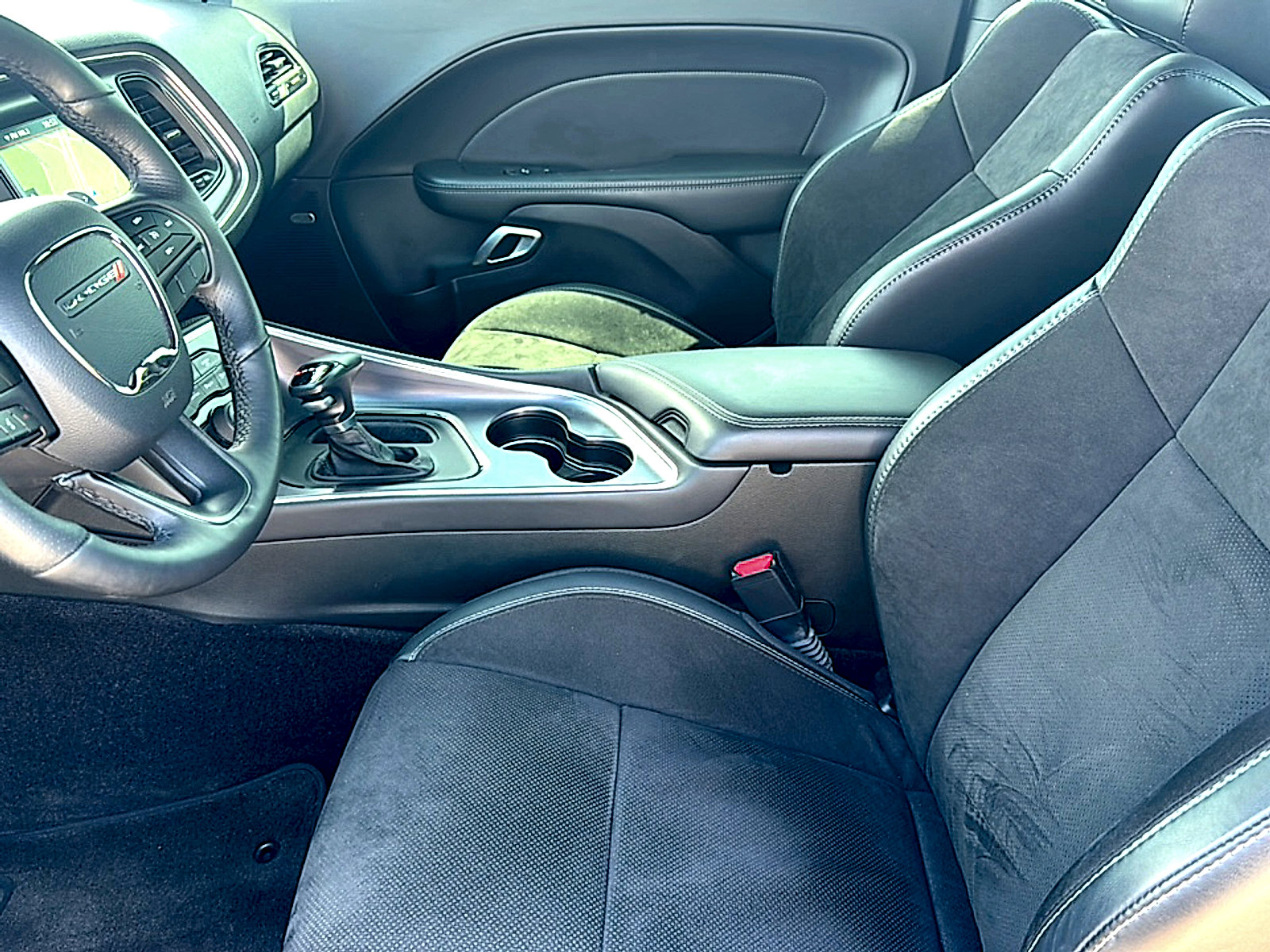 Used 2018 Dodge Challenger R/T Plus RWD image 14