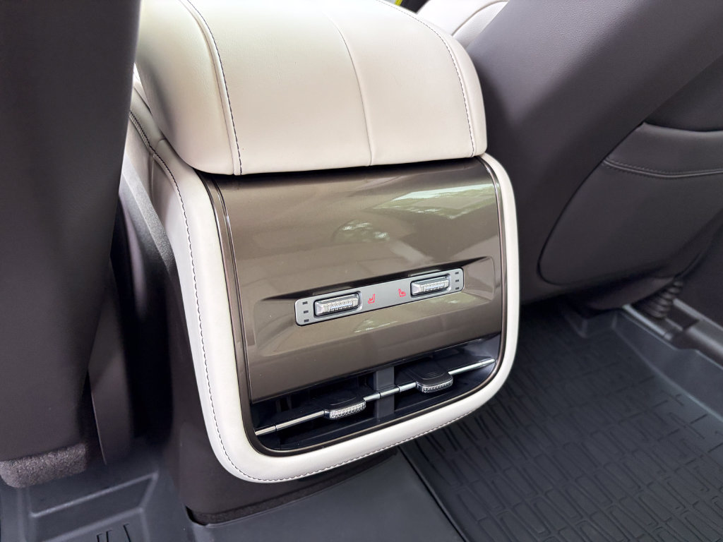 New 2026 Lincoln Nautilus Black Label AWD/4WD image 61