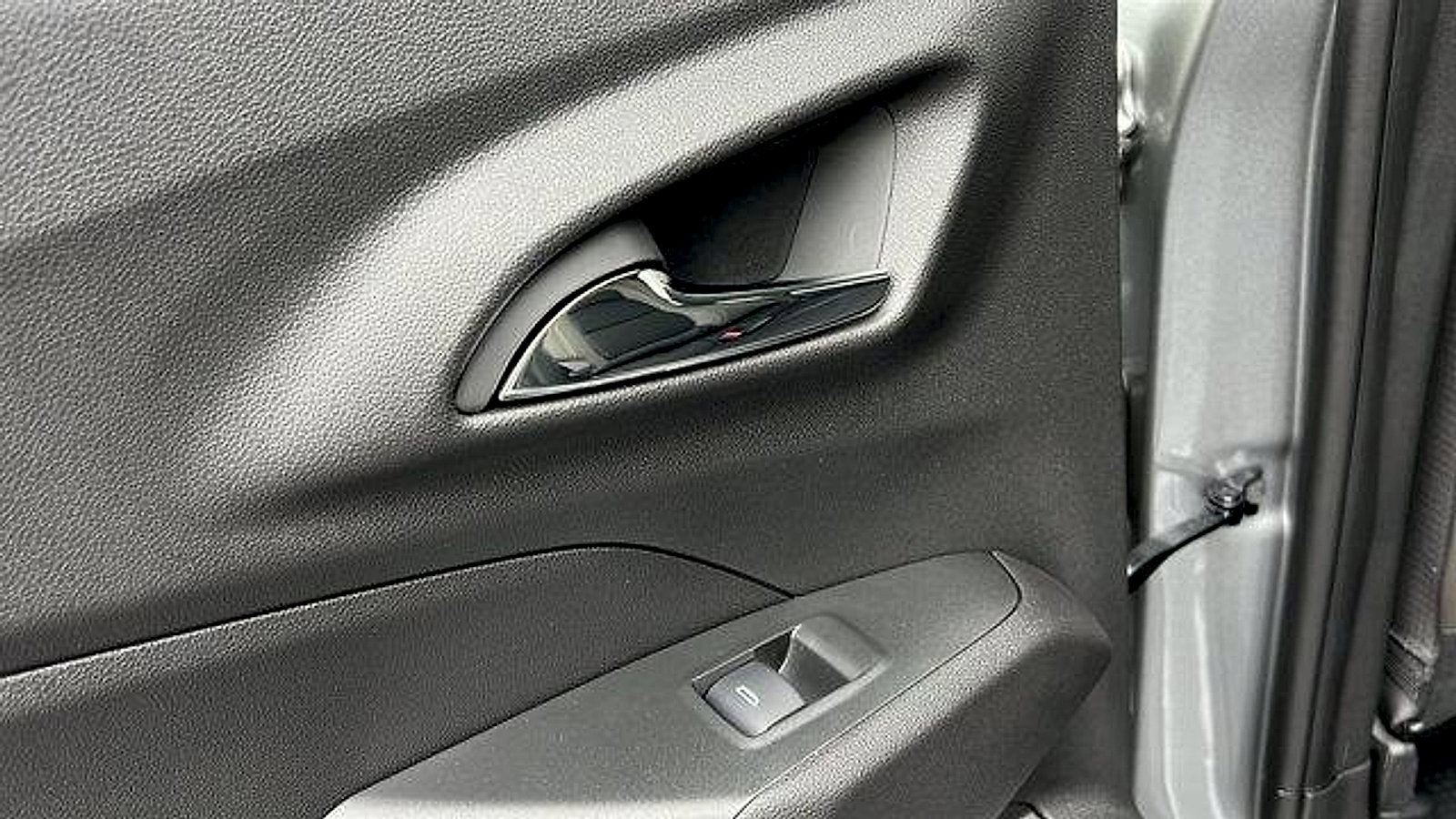 New 2026 Chevrolet Trax ACTIV w/ Driver Confidence Package image 12