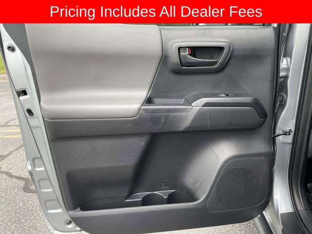 Used 2023 Toyota Tacoma SR AWD/4WD image 15