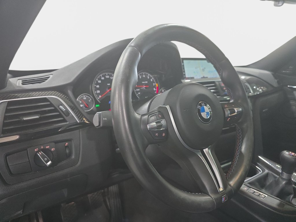 Used 2018 BMW M4 Coupe RWD image 19