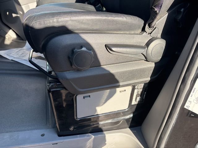 Used 2016 Mercedes-Benz Sprinter 2500 image 6