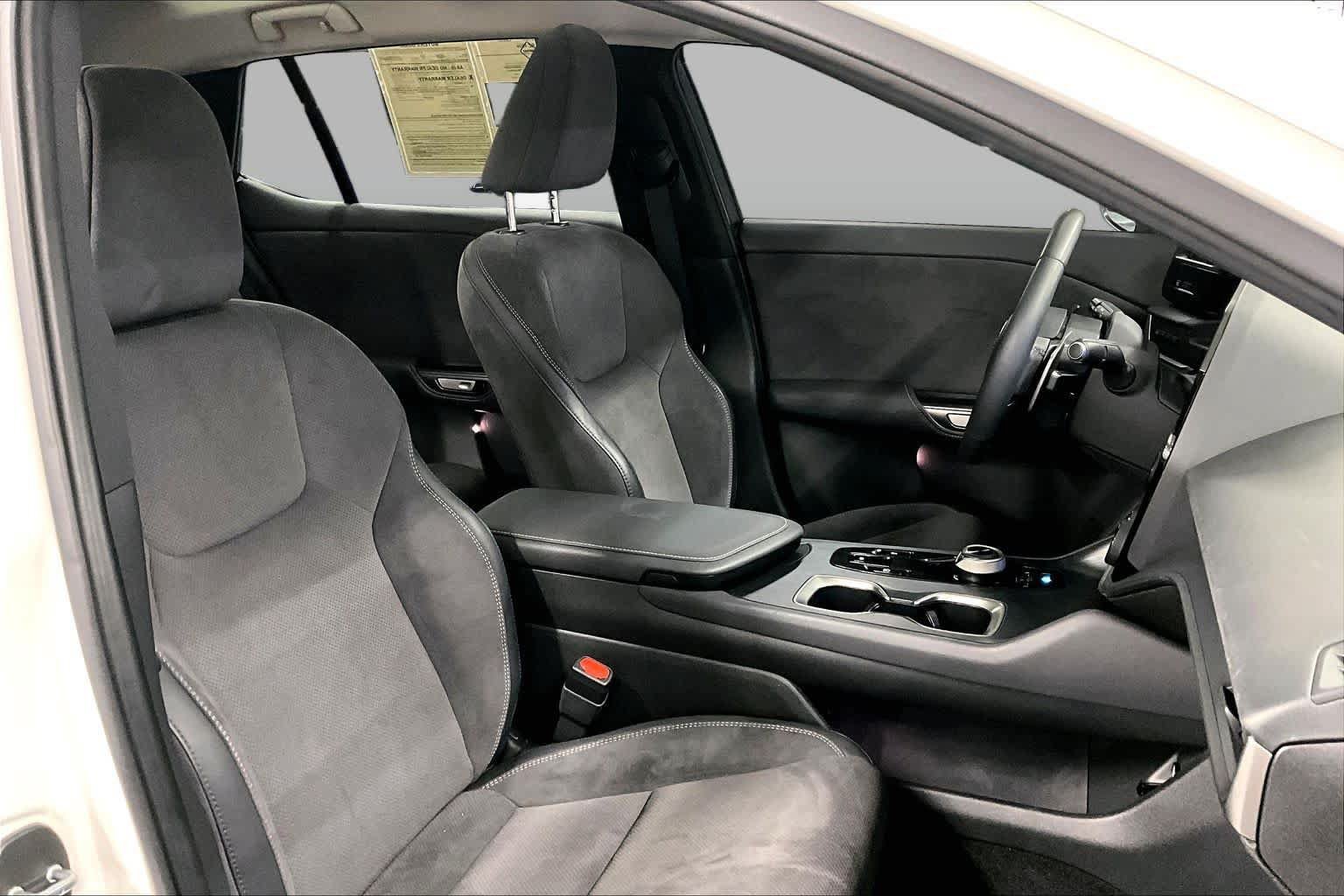 Used 2023 Lexus RZ 450e Premium w/ Cold Area Package AWD/4WD image 9