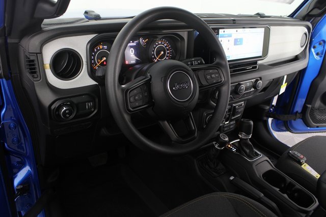 New 2026 Jeep Gladiator Sport image 8