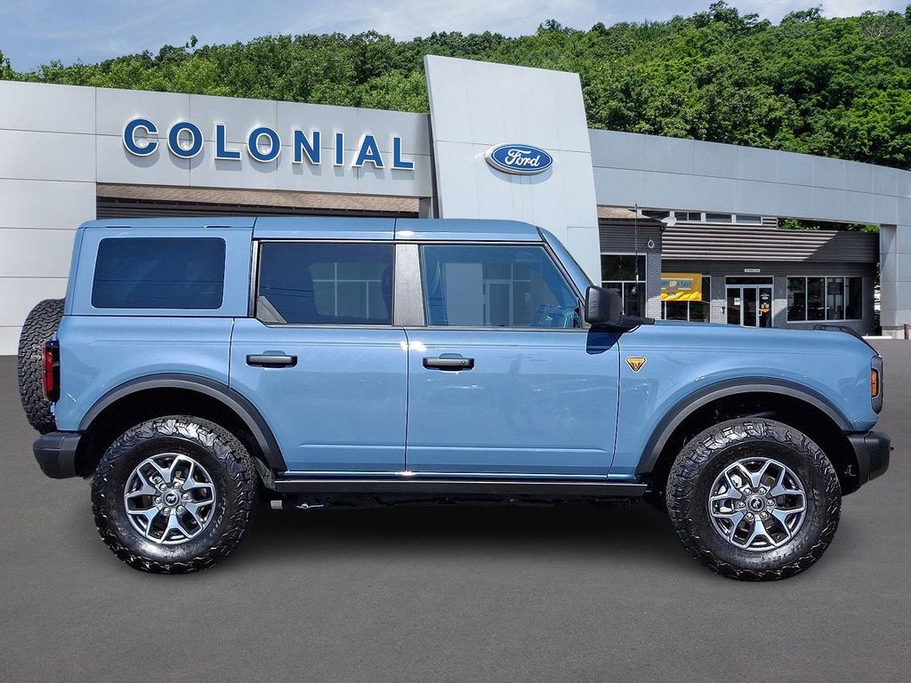 Used 2025 Ford Bronco Badlands AWD/4WD image 7