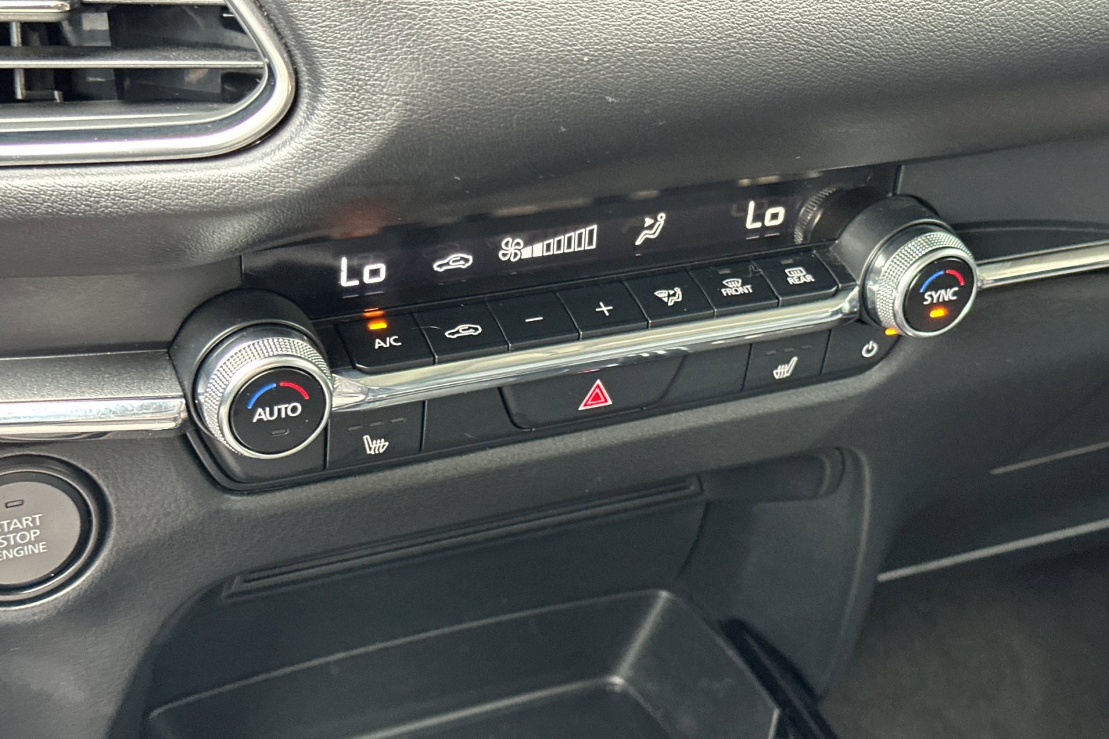 Certified 2024 MAZDA CX-30 AWD 2.5 S w/ Preferred Package image 17