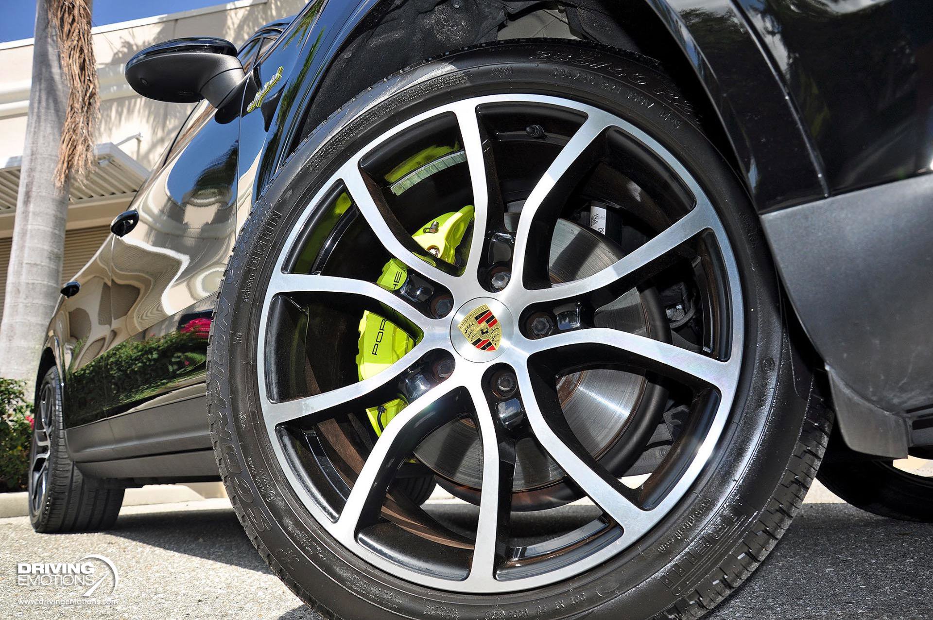 Used 2021 Porsche Cayenne E-Hybrid image 3