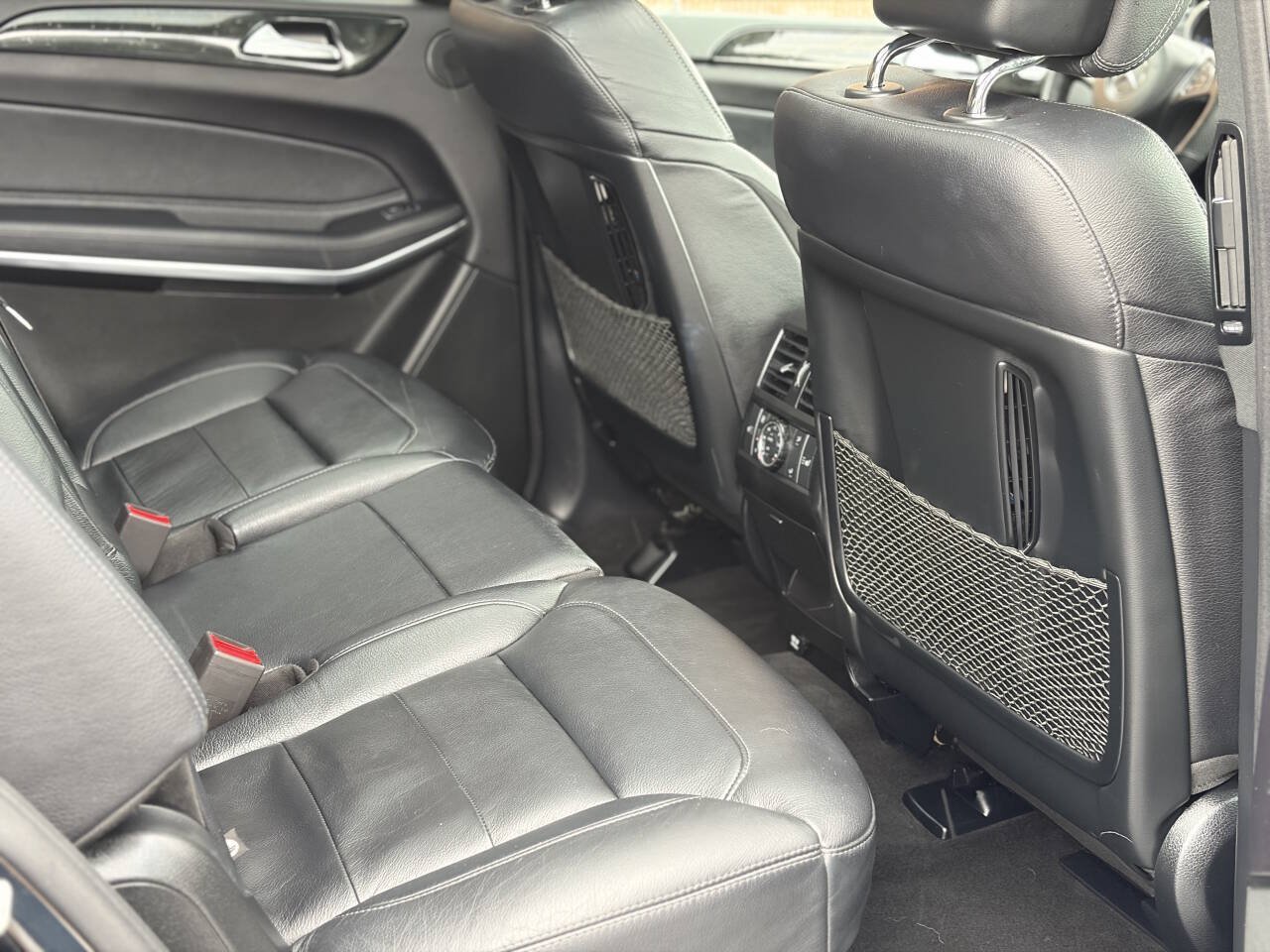 Used 2017 Mercedes-Benz GLS 550 4MATIC image 16